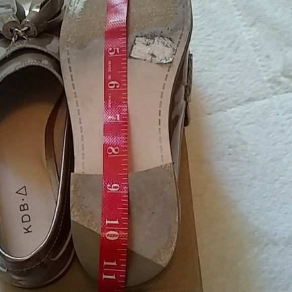 Kelsi Dagger Brooklyn Rose Gold Tassel loafer - Picture 7 of 8